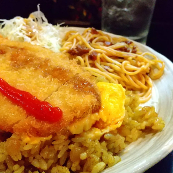 「#トルコライス #1300円 #大盛 #200円」@九州酒場 びーどろの写真