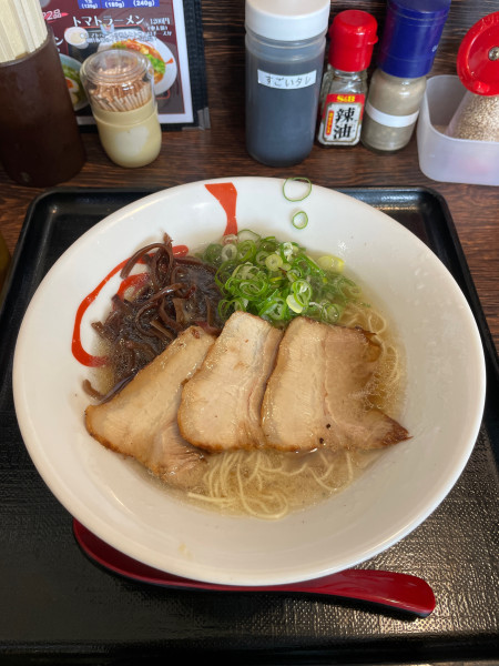 「牛骨ラーメン」@ヤサイラーメン三十二匁の写真