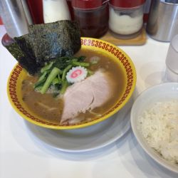 ラーメン(固め)＋ライス