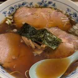 醤油チャーシュー麺