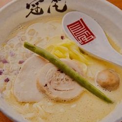 純白湯ラーメン