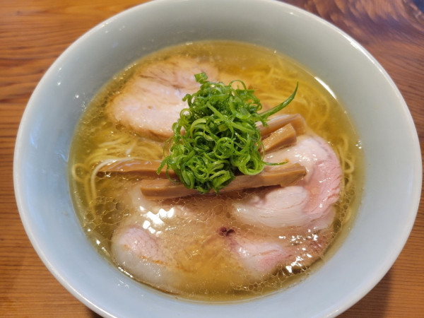 「塩そば」@中華そば しば田の写真