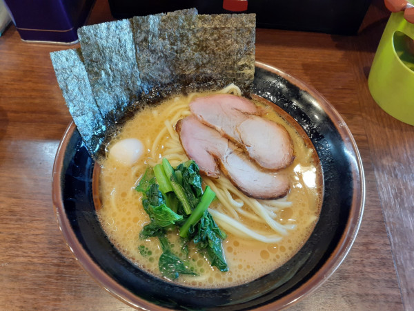 「ラーメン」@横浜家系ラーメン 大岡家 鶴川店の写真