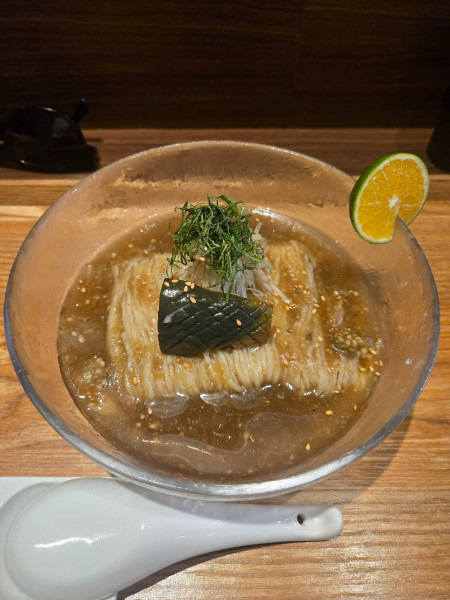 「】ゆーたの焼き茄子すり流しいりこそば〜冷製仕立て〜」@NIBOSHIMANIAの写真