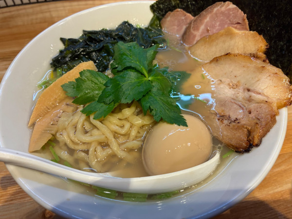 「貝塩全部入り：1600円」@らーめん 改の写真