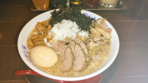 「特製背脂煮干ラーメン（アブラ増）」@燕三条中華そば ぎと家 武里本店の写真