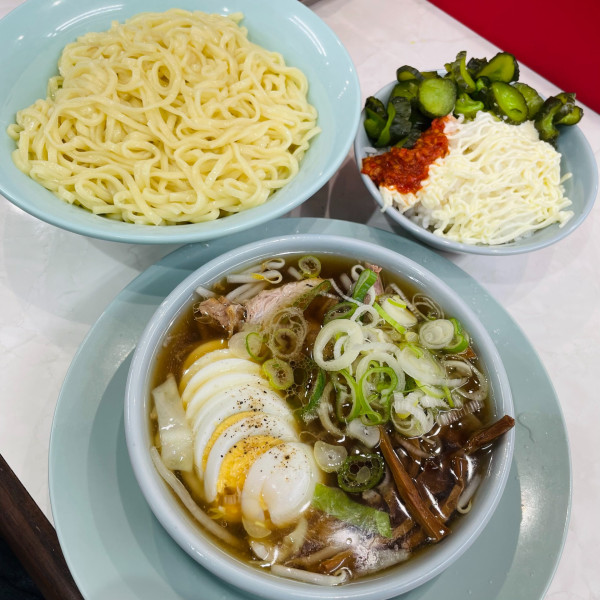 「もり中華 890円 + 無料めし」@なぎちゃんラーメン 大森駅前店の写真