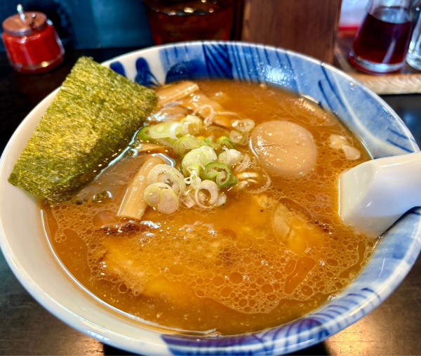 「いっせいらーめん（大盛）」@いっせいらーめんの写真