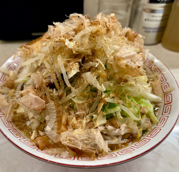 「辰醤油ラーメン（小）（ニンニク少なめ）」@らーめん辰屋の写真