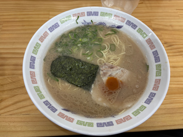 「ピリ辛ラーメン　650円」@ラーメンセンター 朝倉店の写真