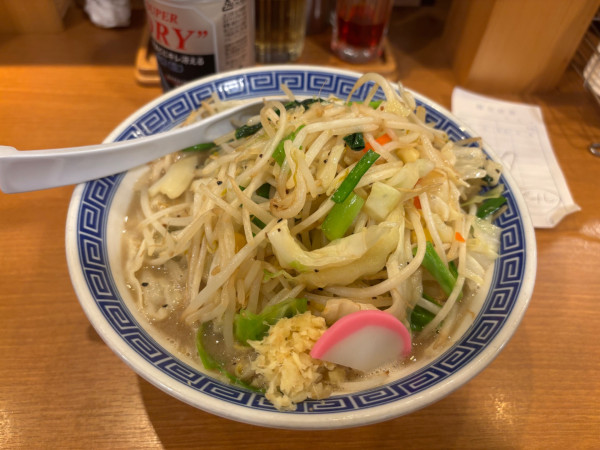 「アサヒスーパードライ350缶〜タンメン」@トナリ 丸の内店の写真