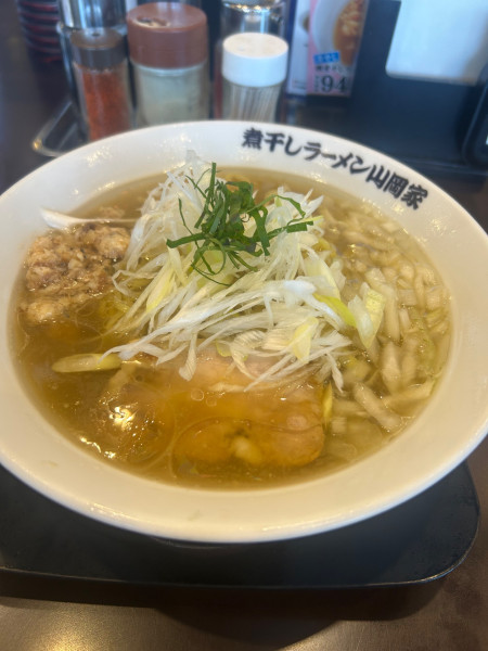 「冷やし鯛煮干しラーメン」@煮干しラーメン山岡家 荒川沖店の写真