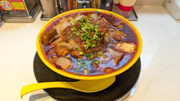 「スタミナラーメンAセット＋肉野菜増し＋辛味変更」@スタミナラーメン 鬼山 渋谷店の写真