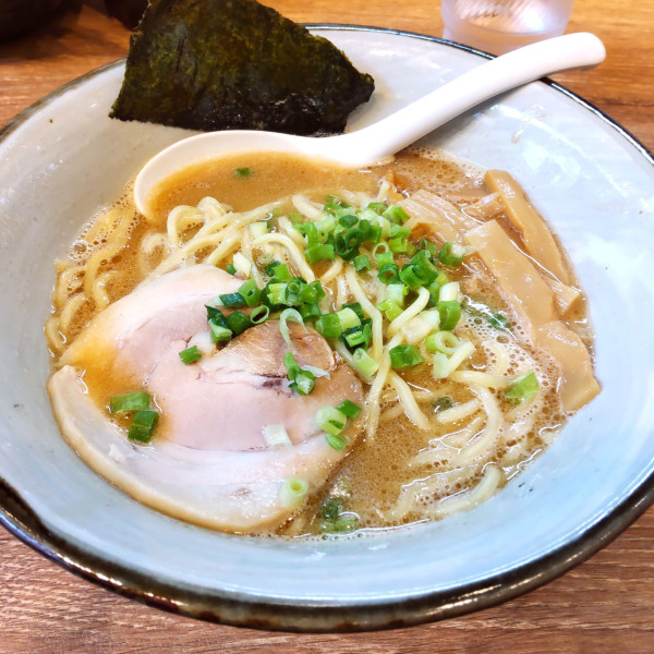 「らーめん（￥950）＋メンマ（￥150）」@風雲児 横浜店の写真