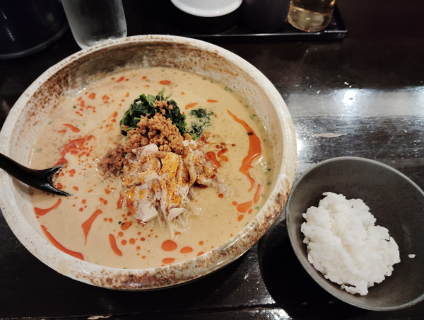 「担々麺　半ライス付　　1100円」@麻婆まぜそば 麻ぜろうの写真
