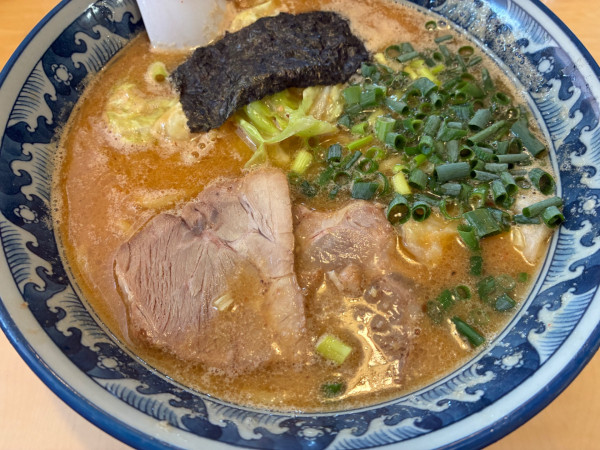 「濃厚おさかな豚骨とろ味噌：1050円」@麺屋 創介の写真