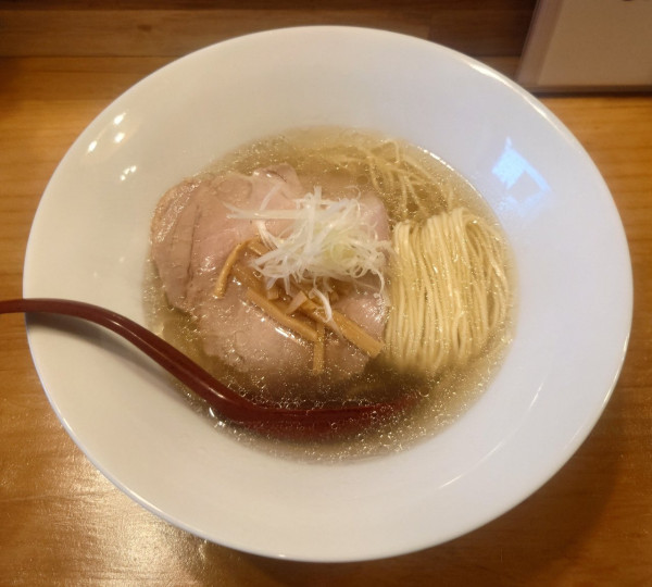 「らぁ麺（塩、780円）」@らぁ麺行田屋の写真