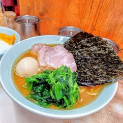 志木盛りラーメン 中