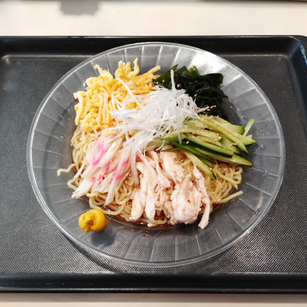 「そば屋の冷し中華（＋わかめ）」@名代 富士そば ふじみ野店の写真