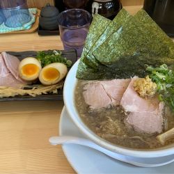 特製背脂醤油煮干らぁ麺