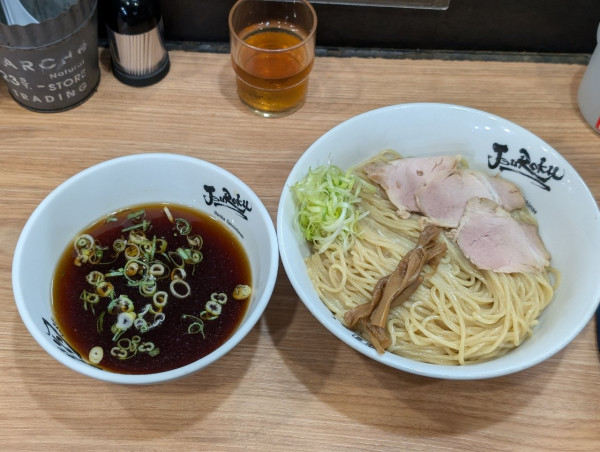 「mixiコミュ限定ざる中華350g」@麺屋 丈六の写真