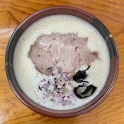 白しょうゆ白湯（750円）