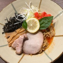 阿波尾鶏の鶏油あぶらそば酸辣ver