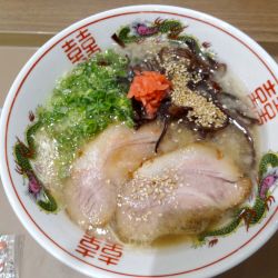 ラーメン700円 全部普通