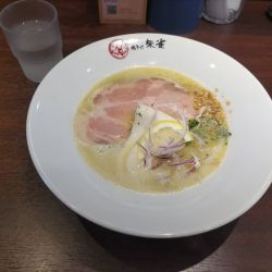 鶏白湯そば