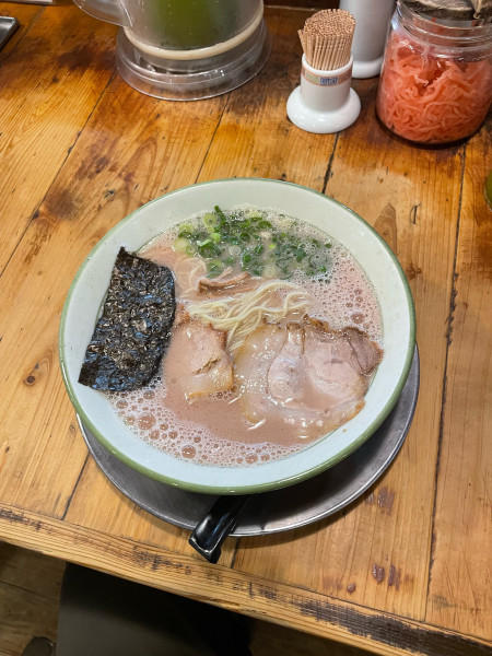「学生ラーメン　替え玉」@大砲ラーメン 本店の写真