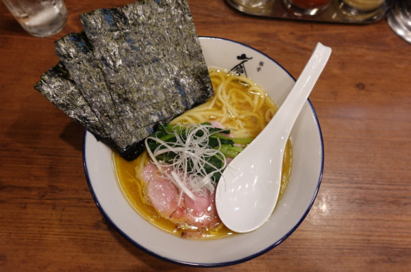 「ラーメン（980円）」@豚骨 蒼翔の写真