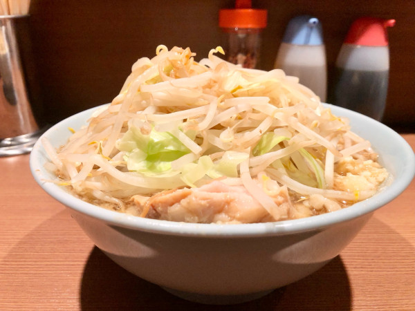 「ラーメン　950円(豚一枚）」@Ramen Base 046の写真