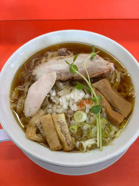 「濃口醤油ラーメン　中　平」@麺や 松辰の写真