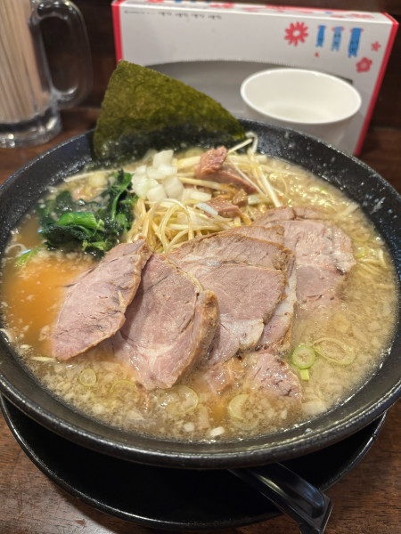 「ネギチャーシュー　中」@拉麺・呑み喰い処 伊八の写真