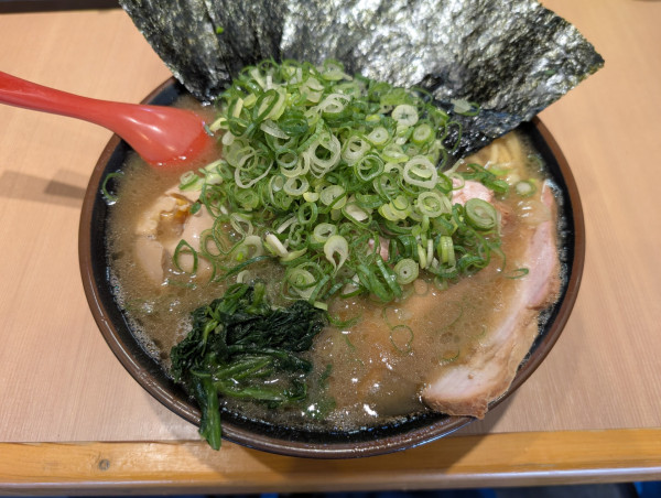 「皇綱特製ラーメン 中盛」@輝道家直系 皇綱家の写真