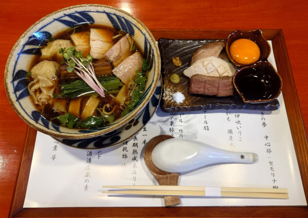 「特製中華そば醤油（1800円）」@中華そば 鴨福の写真