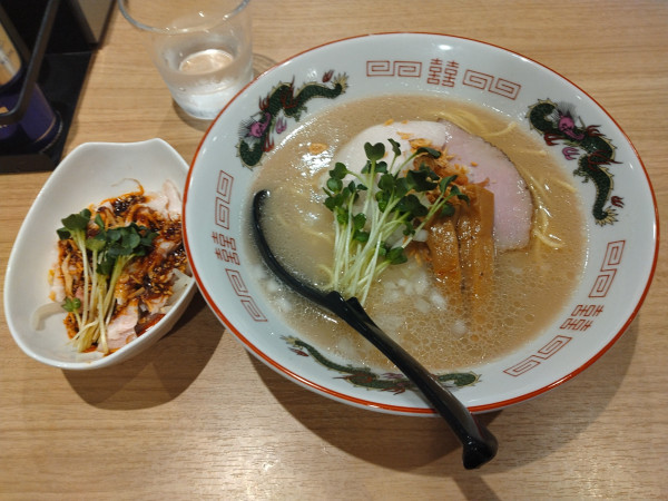 「濃厚鶏白湯 よだれ鶏セット¥1250~」@麺や 鶏とだし はなれの写真