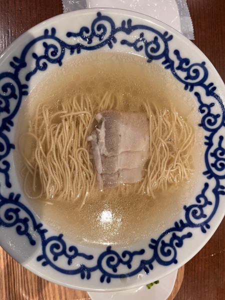 「豚そば900円＋替え玉200円」@豚そば 月や ラーメン滑走路店の写真