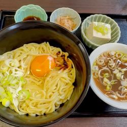 釜あげラーメン(大盛無料)530円