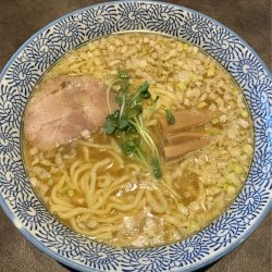 塩煮干し中華そば913円他