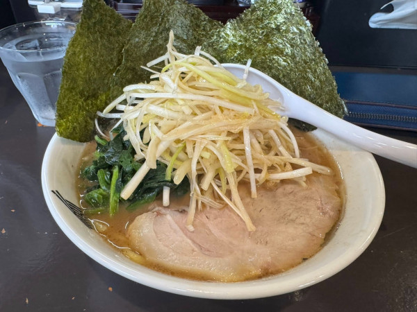 「ネギラーメン（しょうゆ）」@RAMEN TATSUの写真