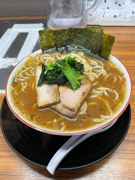 「横浜家系ラーメン 870円」@中華そば 太平楽 六丁の目店の写真