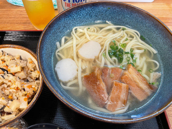 「美らそば、ジューシー」@美らそばの写真