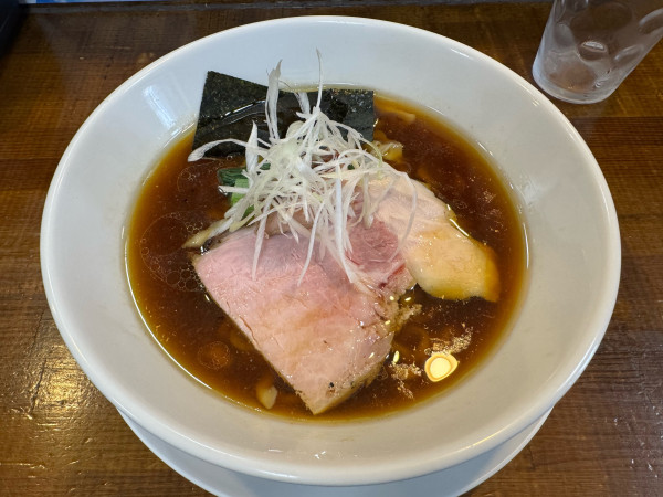 「臥龍(醤油)」@麺屋 龍の写真