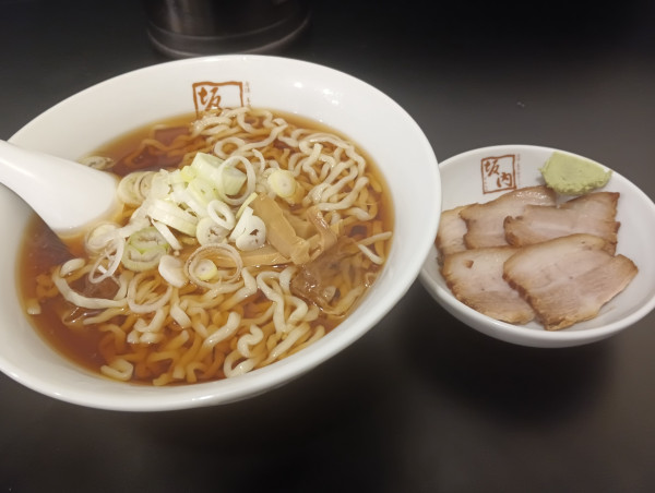 「（夏季限定）和風冷やしラーメン¥990（半ライス付）」@喜多方ラーメン 坂内 木場店の写真
