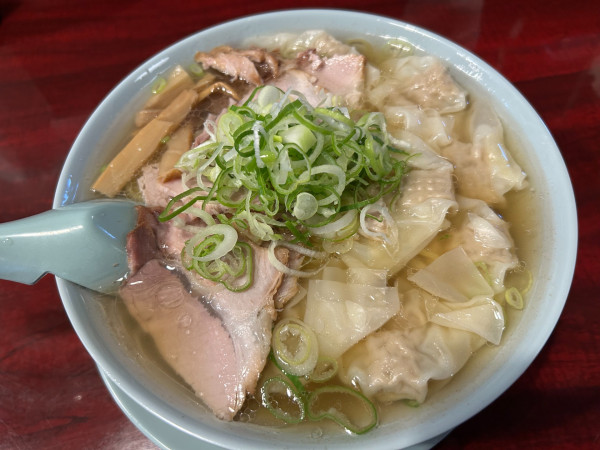 「ワンタンメン1,100円」@中華そば すずきやの写真