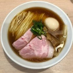 特製醤油らーめん