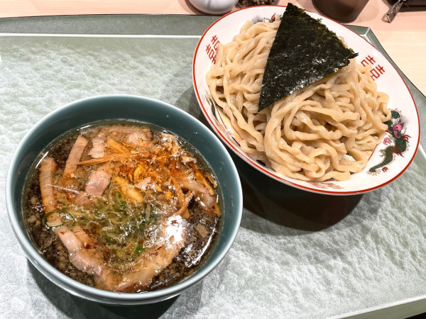 「【限定】極太手揉みつけそば」@らぁ麺 花萌葱の写真