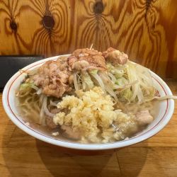 大ラーメン 1000円 全増し