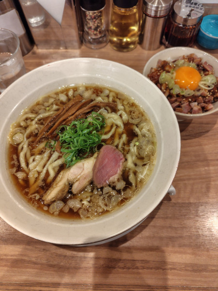 「醤油￥1200＋手揉み麺100￥＋スタミナ丼￥400」@麺処 ほん田 秋葉原本店の写真